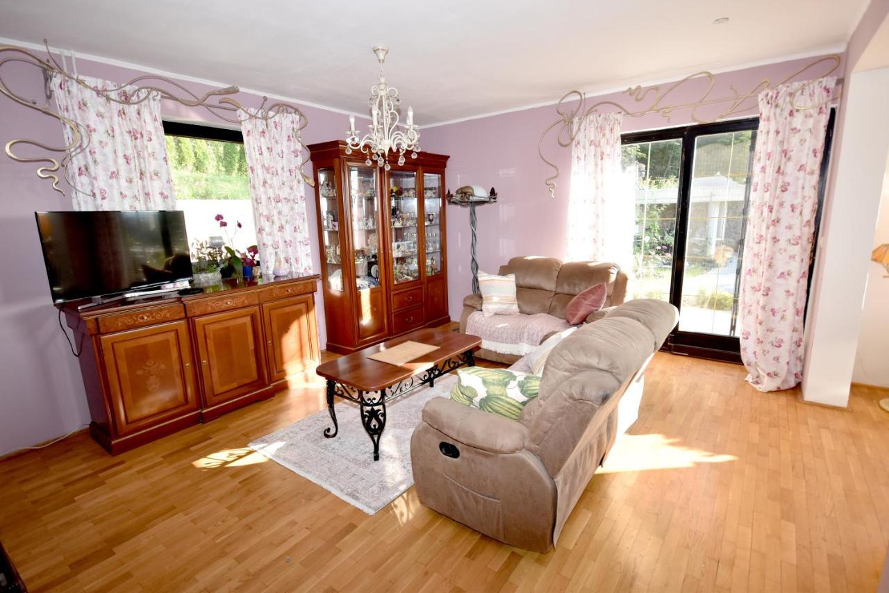 Škofljica Apartmaji Lejardin מראה חיצוני תמונה